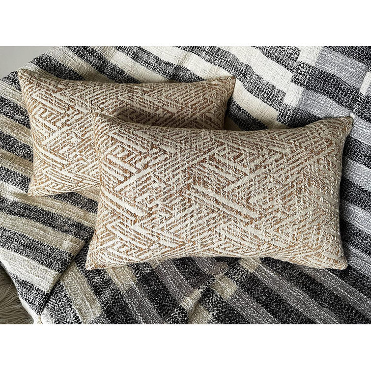 Extra large decorative pillows hot sale